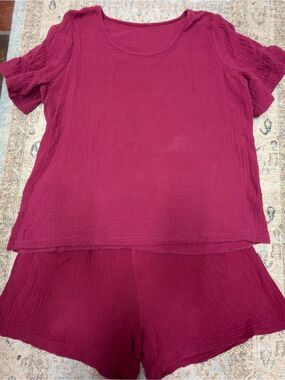 Women’s Two-Piece muslin 100% cotton matching Top & Shorts Set - Berry size L